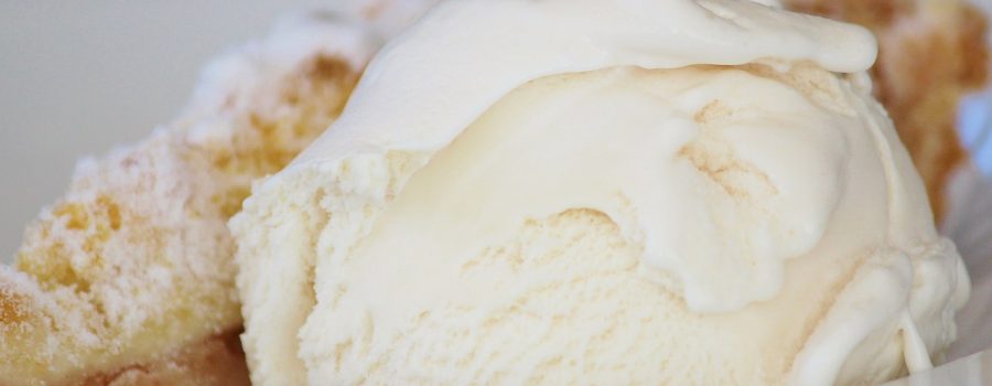 Cara Mudah Membuat Es Krim Oreo Vanila